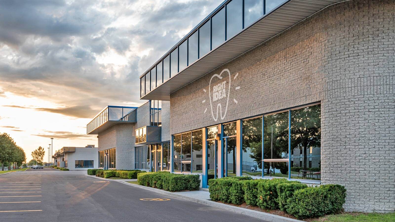 Right Idea Dental East